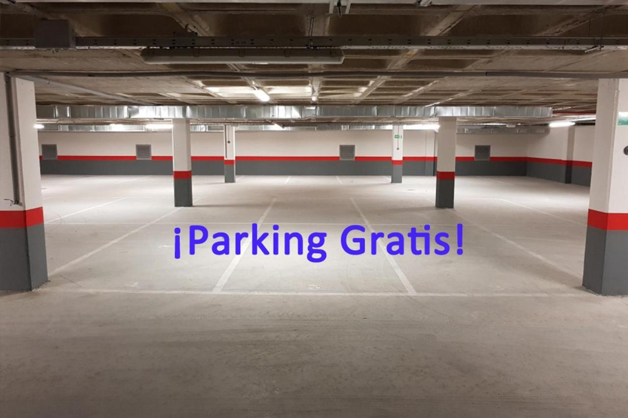 Imperial - Parking Gratis Apartman Sevilla Kültér fotó